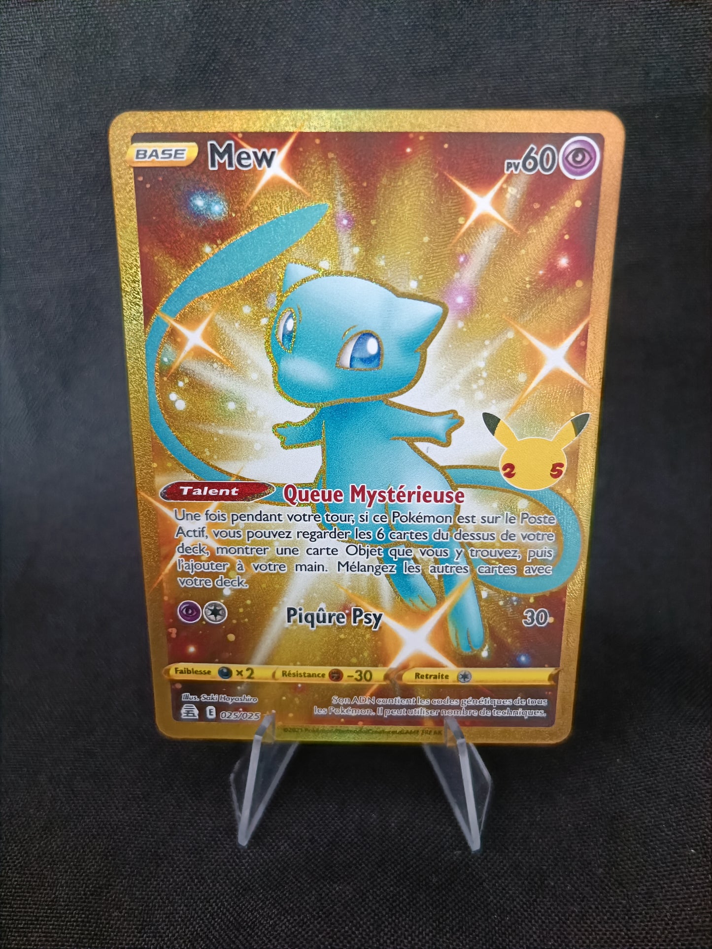 Mew Gold - Célébration - 025/025
